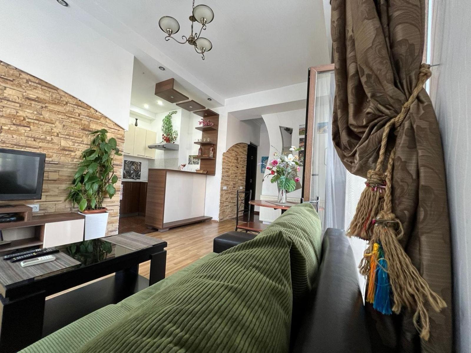 Cozy Apartment In The City Center Mtatsminda Tbilisi Exterior foto